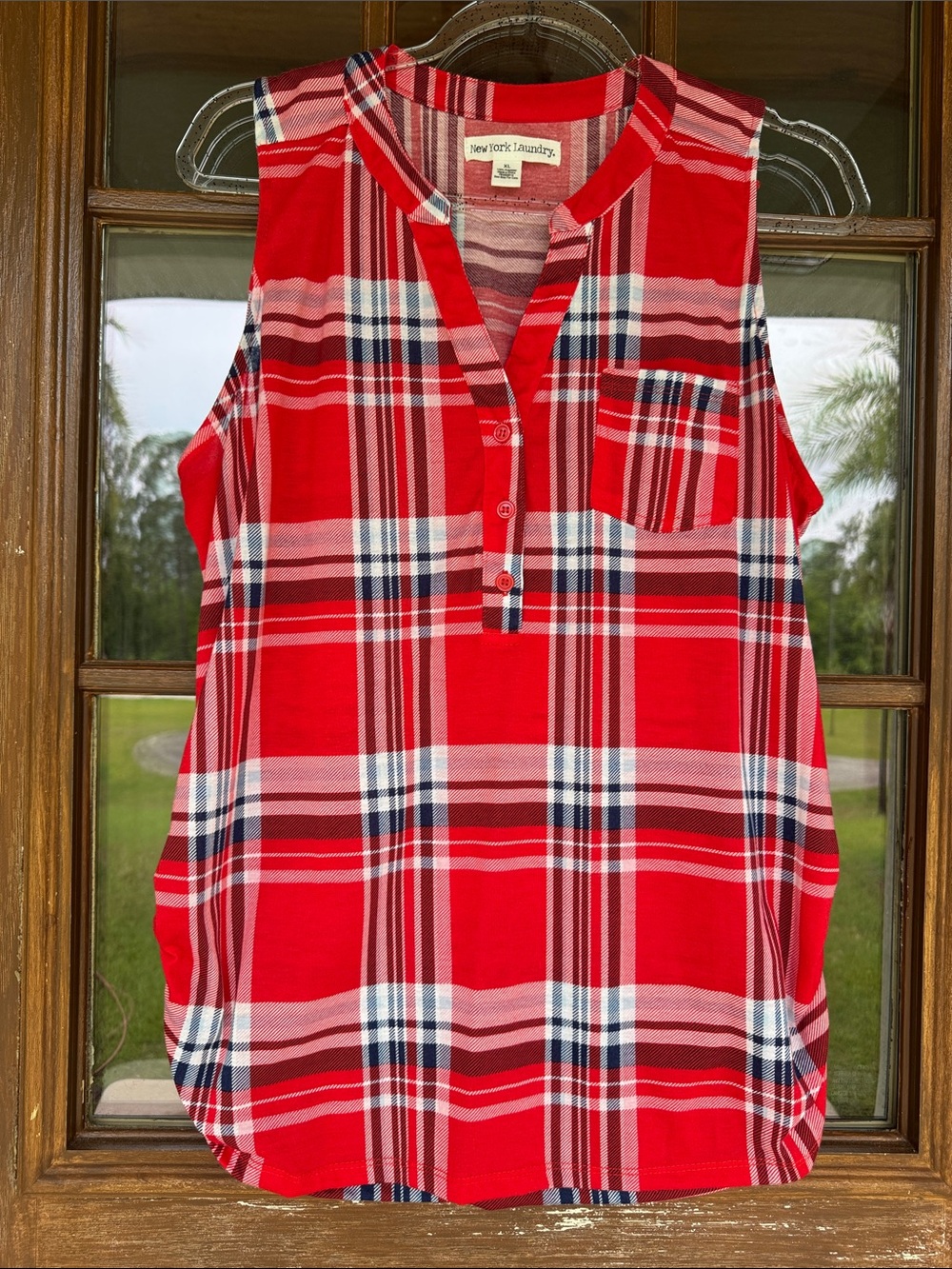 New York Laundry Red Plaid Sleeveless Henley Blouse